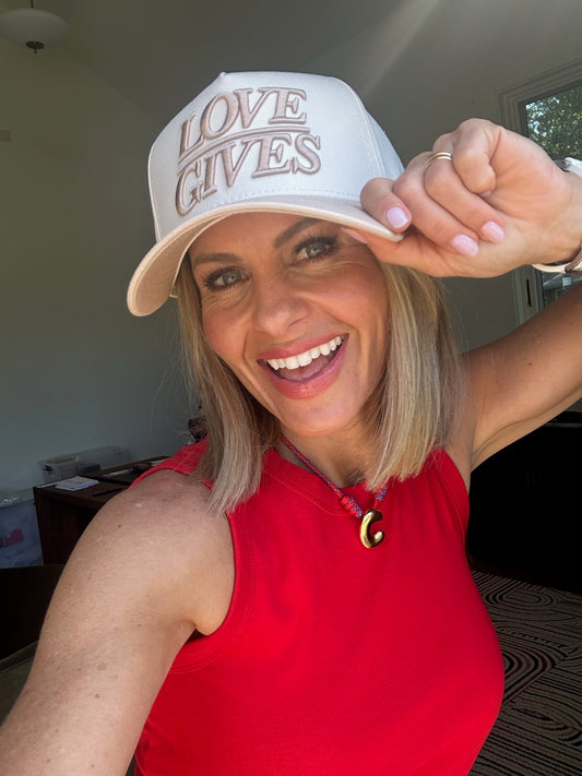 LOVE GIVES hat