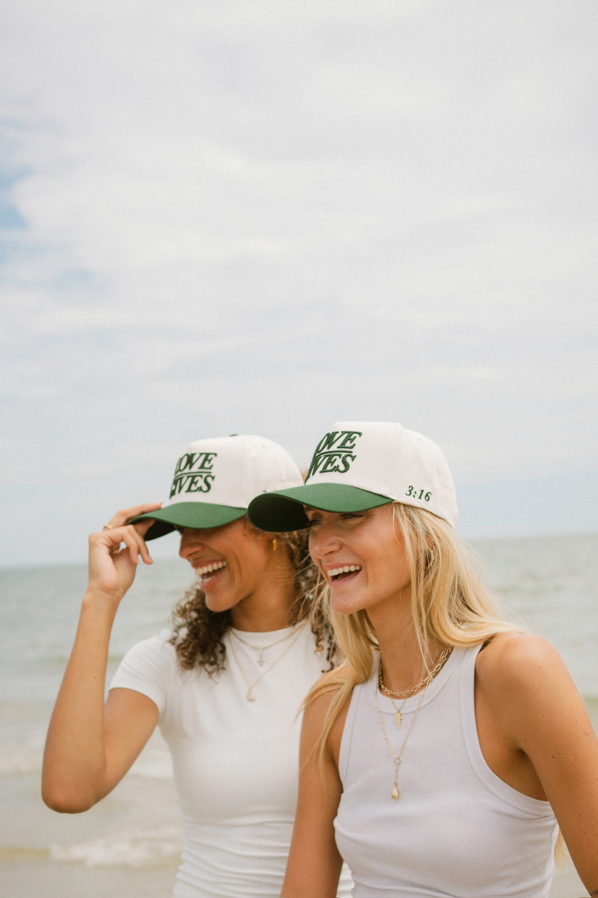 LOVE GIVES hat